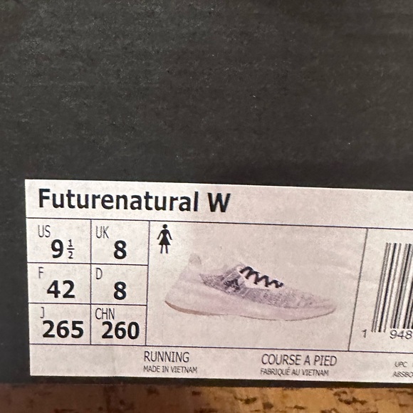 Adisas womens Futurenatural Shoes size 9.5 - Picture 3 of 4